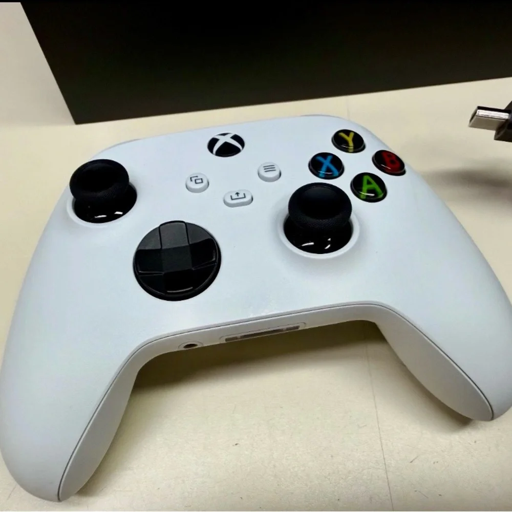 Xbox series X Console with Wireless Controller